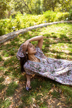 Load image into Gallery viewer, Vinca