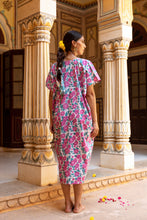 Load image into Gallery viewer, Amara