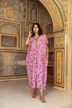 Load image into Gallery viewer, Neera