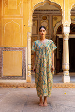 Load image into Gallery viewer, Sayali