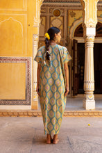 Load image into Gallery viewer, Sayali