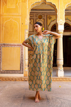 Load image into Gallery viewer, Sayali