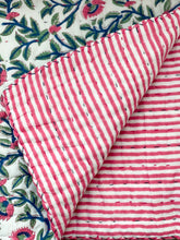 Load image into Gallery viewer, Kantha Throw Blanket